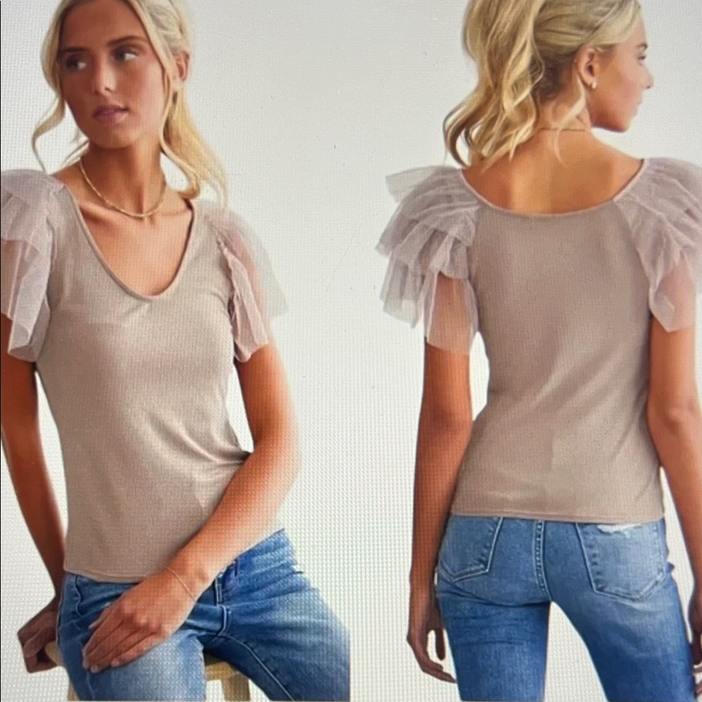 Buckle Top — Tulle Ruffle Sleeve Ribbed Knit - Picture 5 of 6